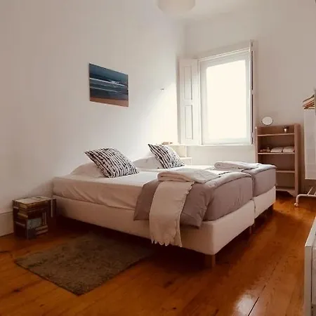 Espinho - Garden House Apartment
