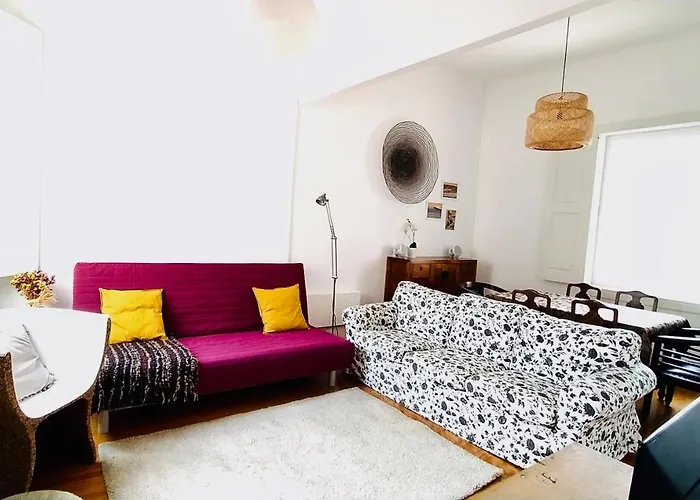 - Garden House Espinho