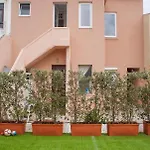 Daire - Garden House