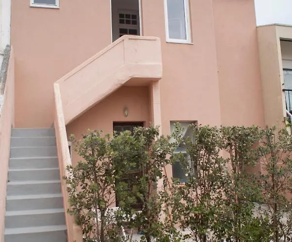 - Garden House Appartement *